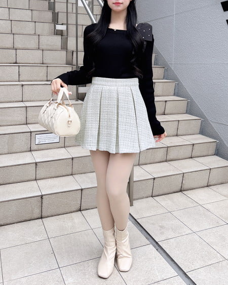 INGNI（イング） ワンショルビジュー付肩リボンニット ｸﾛ