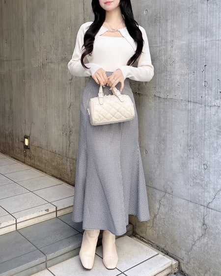 INGNI(イング) ビット付デコルテオープンリブニット オフホワイト