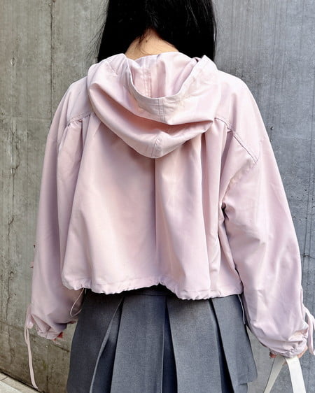 INGNI（イング） 袖レースアップクロップド丈マウンテンパーカー ﾋﾟﾝｸ