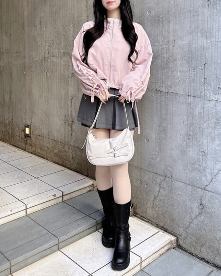 INGNI（イング） 袖レースアップクロップド丈マウンテンパーカー ﾋﾟﾝｸ