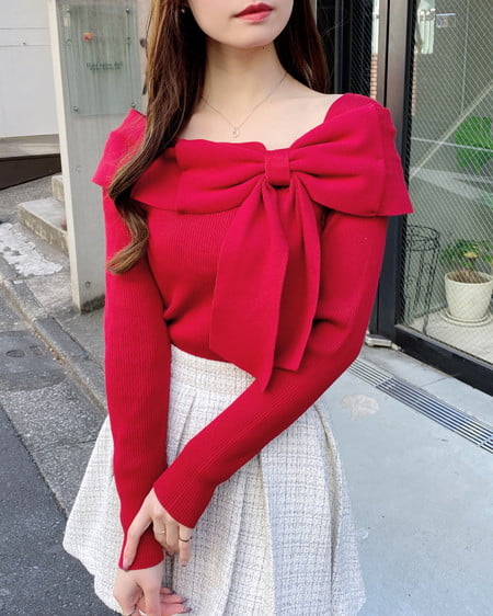 リボンオフショルニット