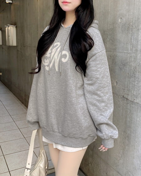 INGNI（イング） キルティングロゴスウェットパーカー ｸﾞﾚｰ/ｵﾌﾎﾜｲﾄ