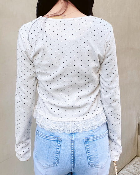 INGNI（イング） レースレイヤード風リボン付きリブトップス ｵﾌｸﾛ/ﾄﾞｯﾄ