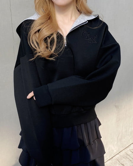 INGNI（イング） ダンボールハーフジップ胸刺繍ロゴパーカー ｸﾛ/ｸﾞﾚｰ