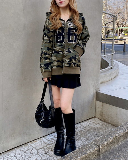 INGNI（イング） ナンバリングスウェットダブルジップパーカー ﾒｲｻｲ/ｸﾛ