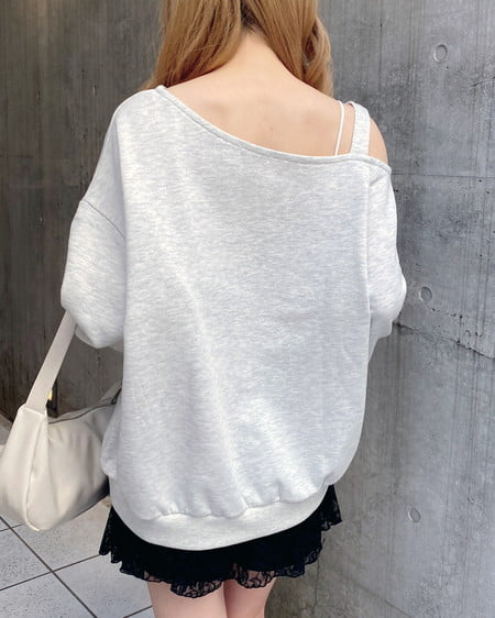 INGNI（イング） 肩ベルト付ナンバリングスウェットトップス ｵｰﾄﾐｰﾙ