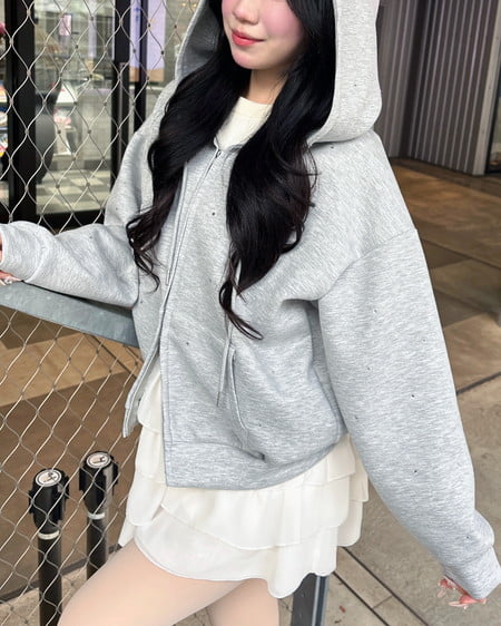 INGNI（イング） ビジュー付ダンボールジップパーカー ｸﾞﾚｰ