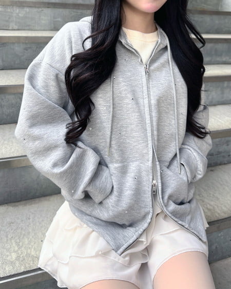 INGNI（イング） ビジュー付ダンボールジップパーカー ｸﾞﾚｰ