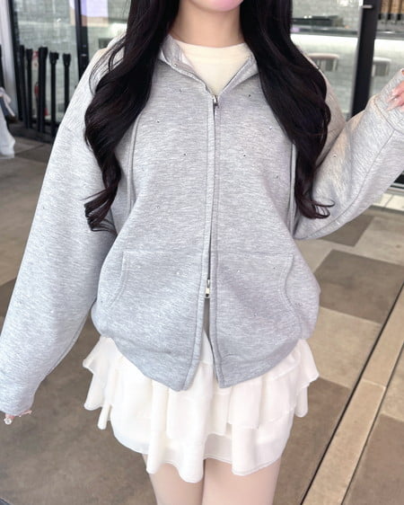 INGNI（イング） ビジュー付ダンボールジップパーカー ｸﾞﾚｰ