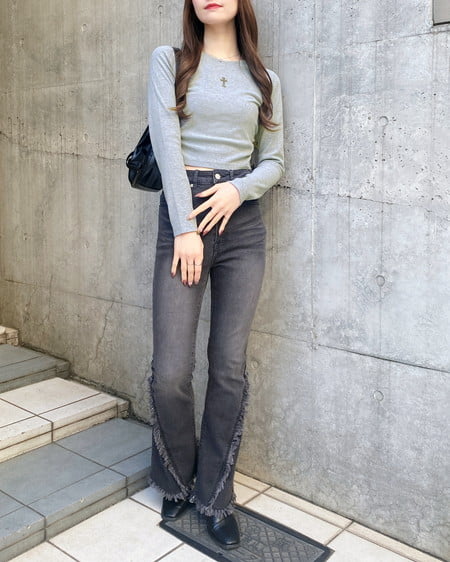 INGNI（イング） フリンジフレアデニムパンツ ｸﾞﾚｰ