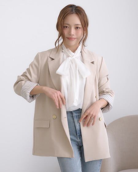 【INGNI SOELA】新作 金ボタンテーラードジャケット