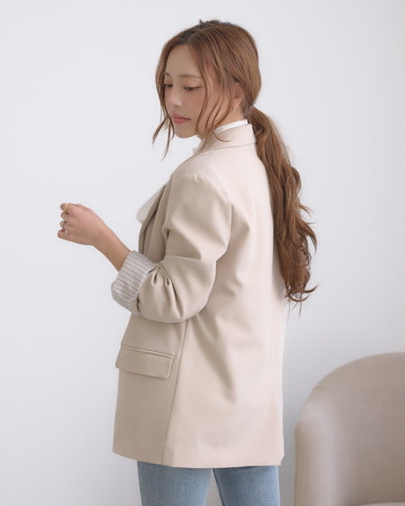 INGNI（イング） 金ボタンテーラードジャケット ｱｲﾎﾞﾘｰ