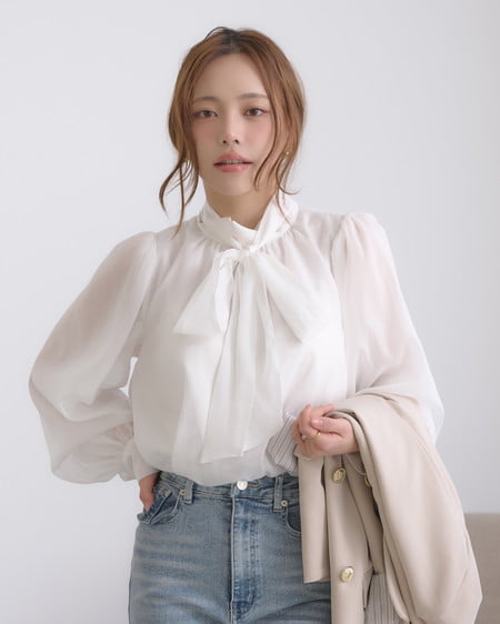 【INGNI SOELA】新作 ボウタイブラウス