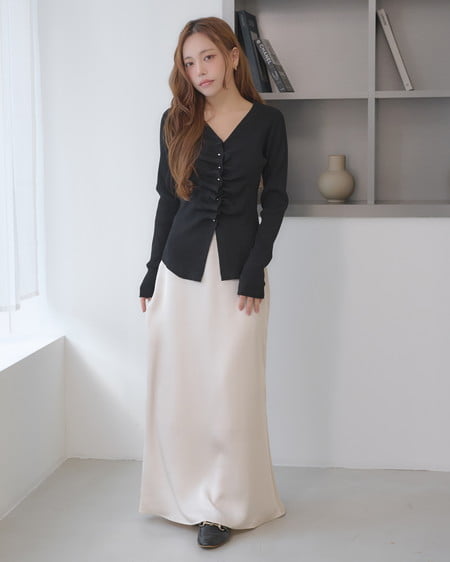 INGNI(イング) フロントギャザーVネックニットカーディガン クロ