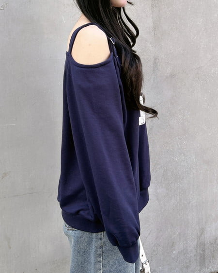 INGNI（イング） 肩ベルト付ナンバリングスウェットトップス ｺﾝ