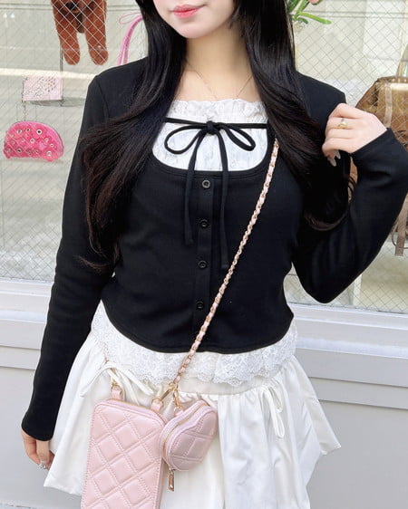 INGNI（イング） レースレイヤード風リボン付きリブトップス ｸﾛ/ｵﾌﾎﾜｲﾄ