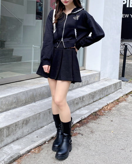 INGNI（イング） スウェットプリーツスカート ｸﾛ