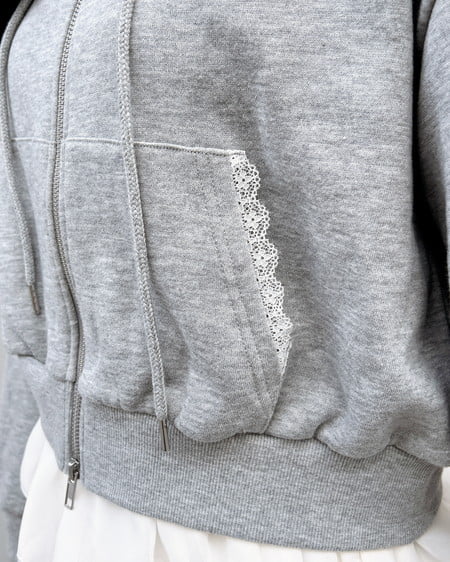 INGNI（イング） レース付胸ロゴスウェットショートジップパーカー ｸﾞﾚｰ