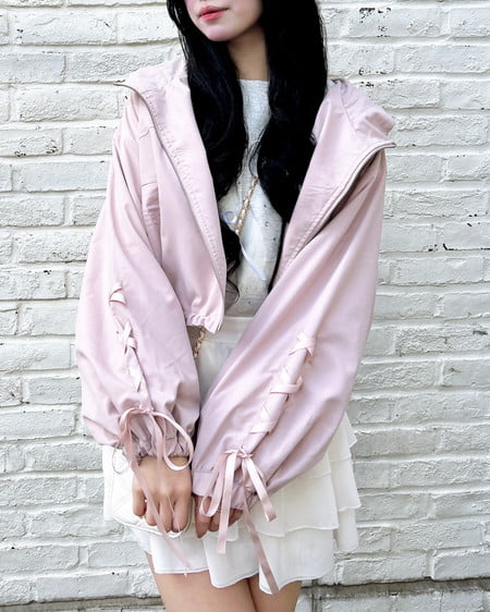 INGNI（イング） 袖レースアップクロップド丈マウンテンパーカー ﾋﾟﾝｸ