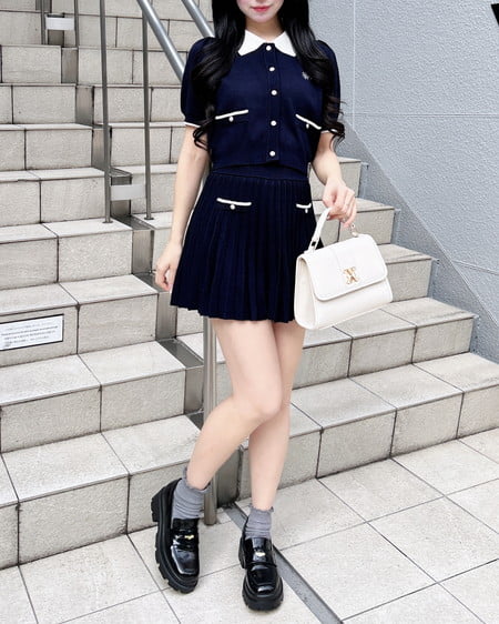 INGNI(イング) 配色胸刺繍襟付ニットカーディガン+ニットミニスカパン/セット コン/オフホワイト