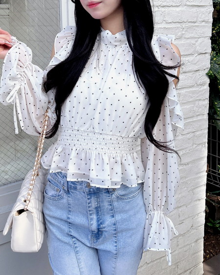 2Wayリボンアソート柄肩あきフリルブラウス