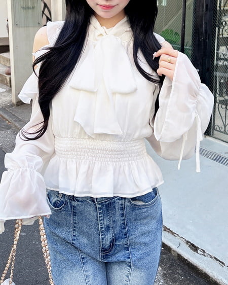 INGNI（イング） 2Wayリボン肩あきフリルブラウス ｵﾌﾎﾜｲﾄ