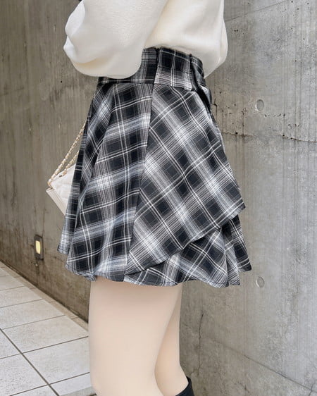 INGNI(イング) バックリボンチェック柄フレアスカパン クロ/チェック