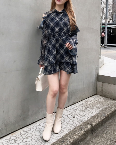 INGNI（イング） 2Wayリボン肩あきフリルミニワンピース ｺﾝ/ﾁｪｯｸ