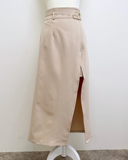 INGNI（イング） 変形バックルIラインスカート ﾍﾞｰｼﾞｭ