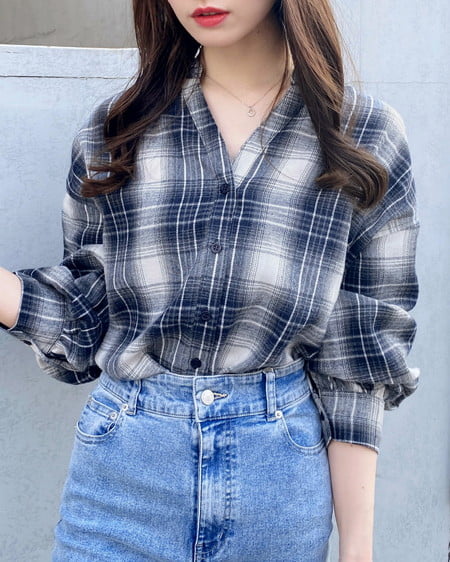 バックレースアップチェック柄裾タックシャツ