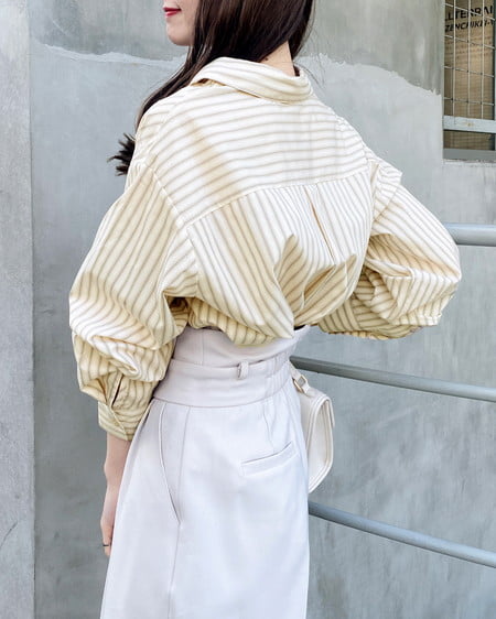 INGNI（イング） 2Wayオフショルストライプ柄シャツ ﾍﾞｰｼﾞｭ/ｽﾄﾗｲﾌﾟ