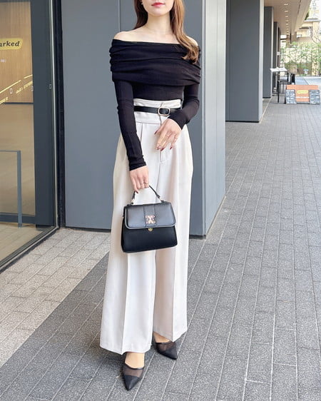 INGNI(イング) シアーオフショルニット クロ