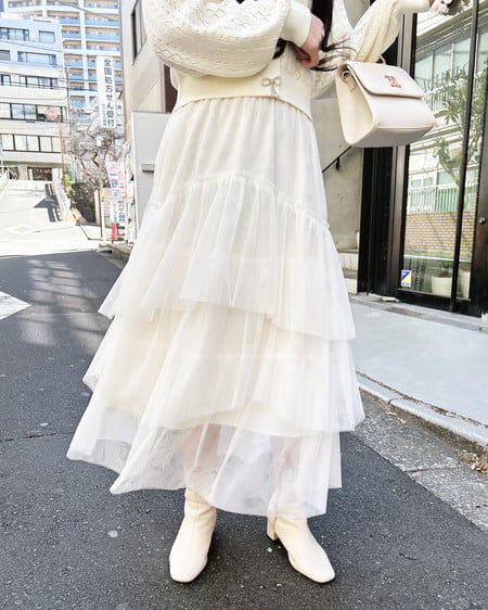 INGNI（イング） ランダムチュールティアードスカート ｵﾌﾎﾜｲﾄ