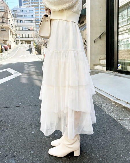 INGNI（イング） ランダムチュールティアードスカート ｵﾌﾎﾜｲﾄ