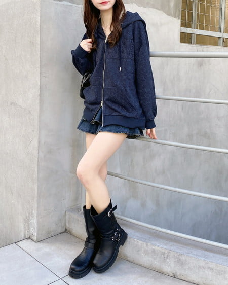 INGNI（イング） ムラ染め貼付ロゴジップパーカー ｺﾝ