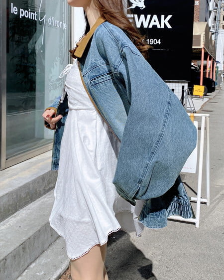 INGNI（イング） 襟袖異素材フロントジップデニムジャケット ﾃﾞﾆﾑ/ﾗｲﾄﾌﾞﾙｰ