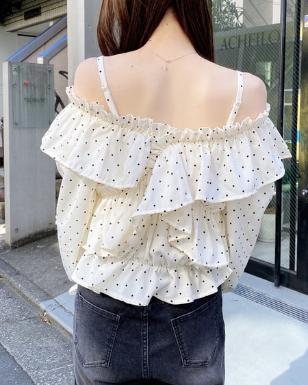 INGNI(イング) クロスフリルオフショルブラウス オフ/ドット