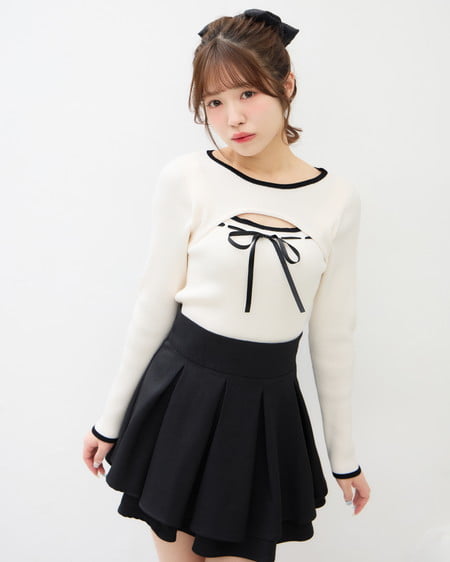 INGNI（イング） デコルテオープンリブニット ｵﾌﾎﾜｲﾄ/ｸﾛ