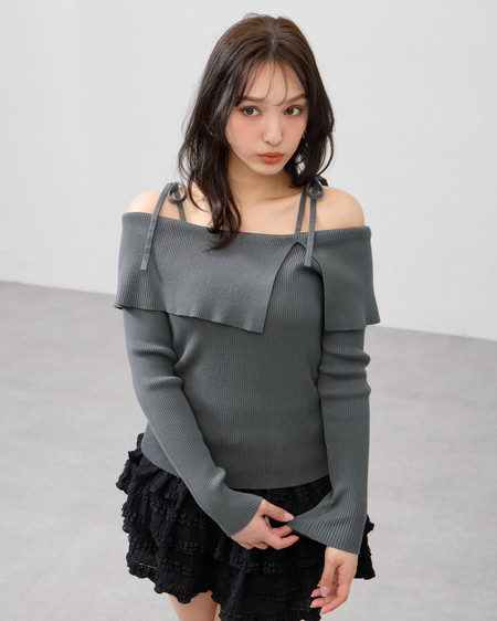 【2／25 2時までの限定価格】【WEB限定】両肩リボンスリットニット