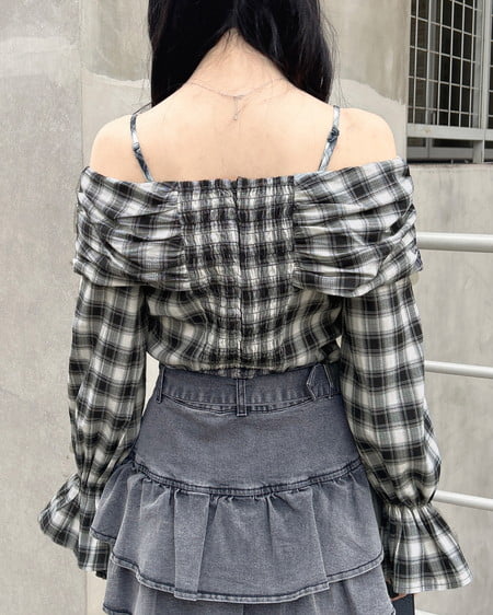 INGNI（イング） リボンオフショルチェック柄ブラウス ｸﾛ/ﾁｪｯｸ