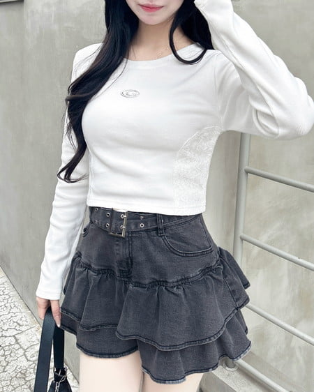 INGNI(イング) サイドレース胸ロゴロングTシャツ オフホワイト