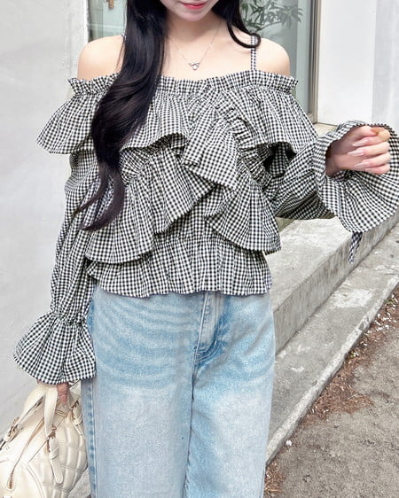 INGNI(イング) クロスフリルオフショルブラウス クロ/ギンガム