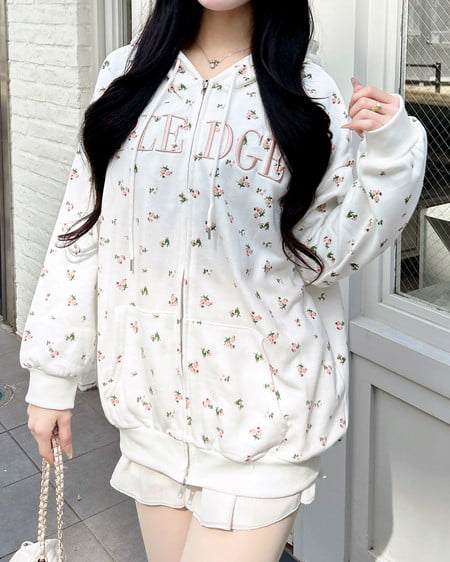 花柄胸ロゴスウェットジップパーカー
