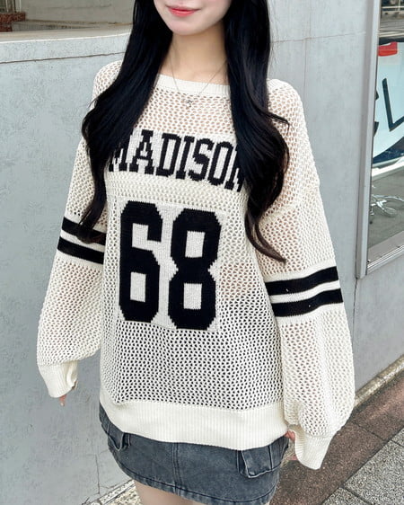 アソート柄メッシュチュニックニット