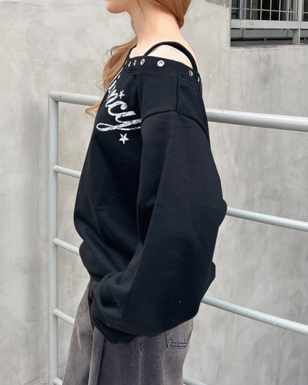 INGNI（イング） ハトメオフショルロゴスウェットトップス ｸﾛ