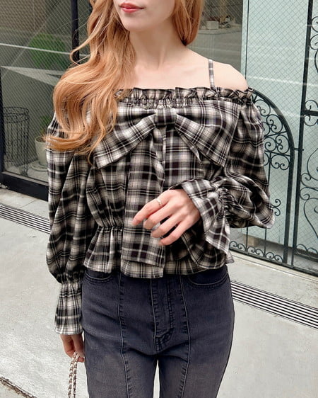 INGNI(イング) ビッグリボンチェック柄オフショルブラウス クロ/チェック