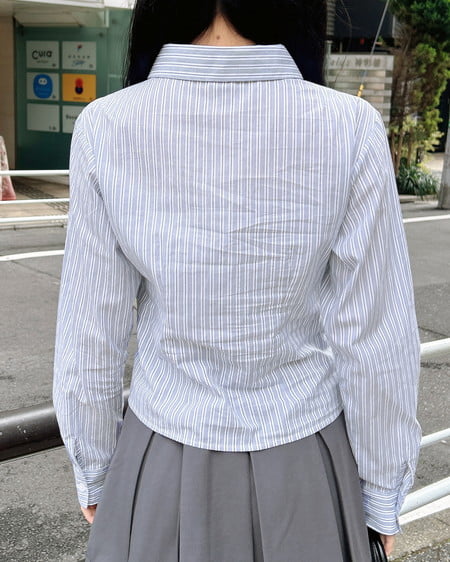 INGNI（イング） チェック柄ギャザークロップドシャツ ﾌﾞﾙｰ/ｽﾄﾗｲﾌﾟ