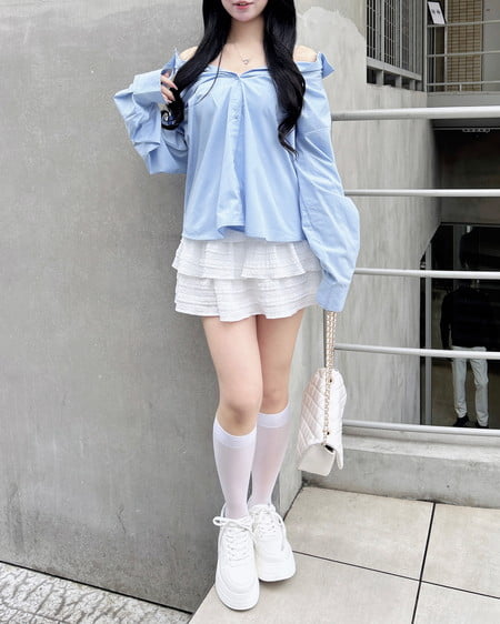 INGNI（イング） 2Wayオフショルストライプ柄シャツ ｻｯｸｽ