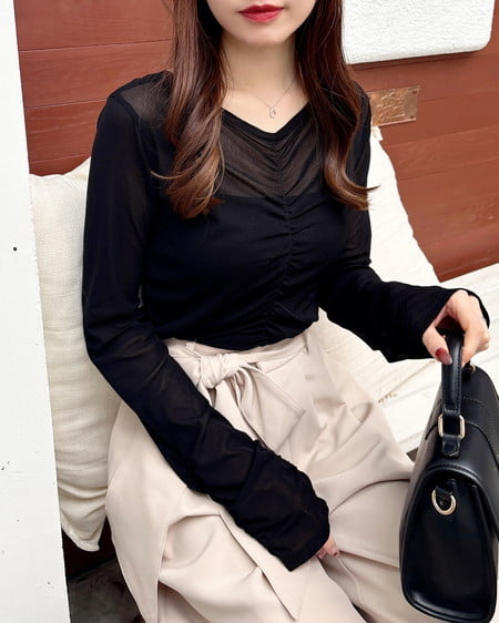 INGNI（イング） フロントギャザートップス ｸﾛ