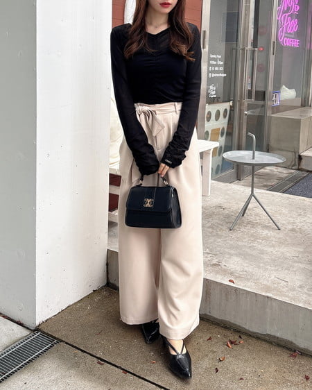 INGNI（イング） フロントギャザートップス ｸﾛ